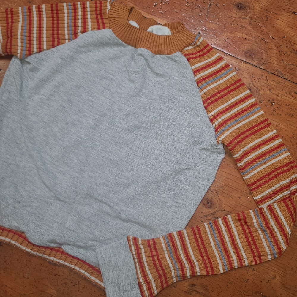 Handmade Retro Gray and Orange Striped Long Sleeve Top - Picture 6 of 6